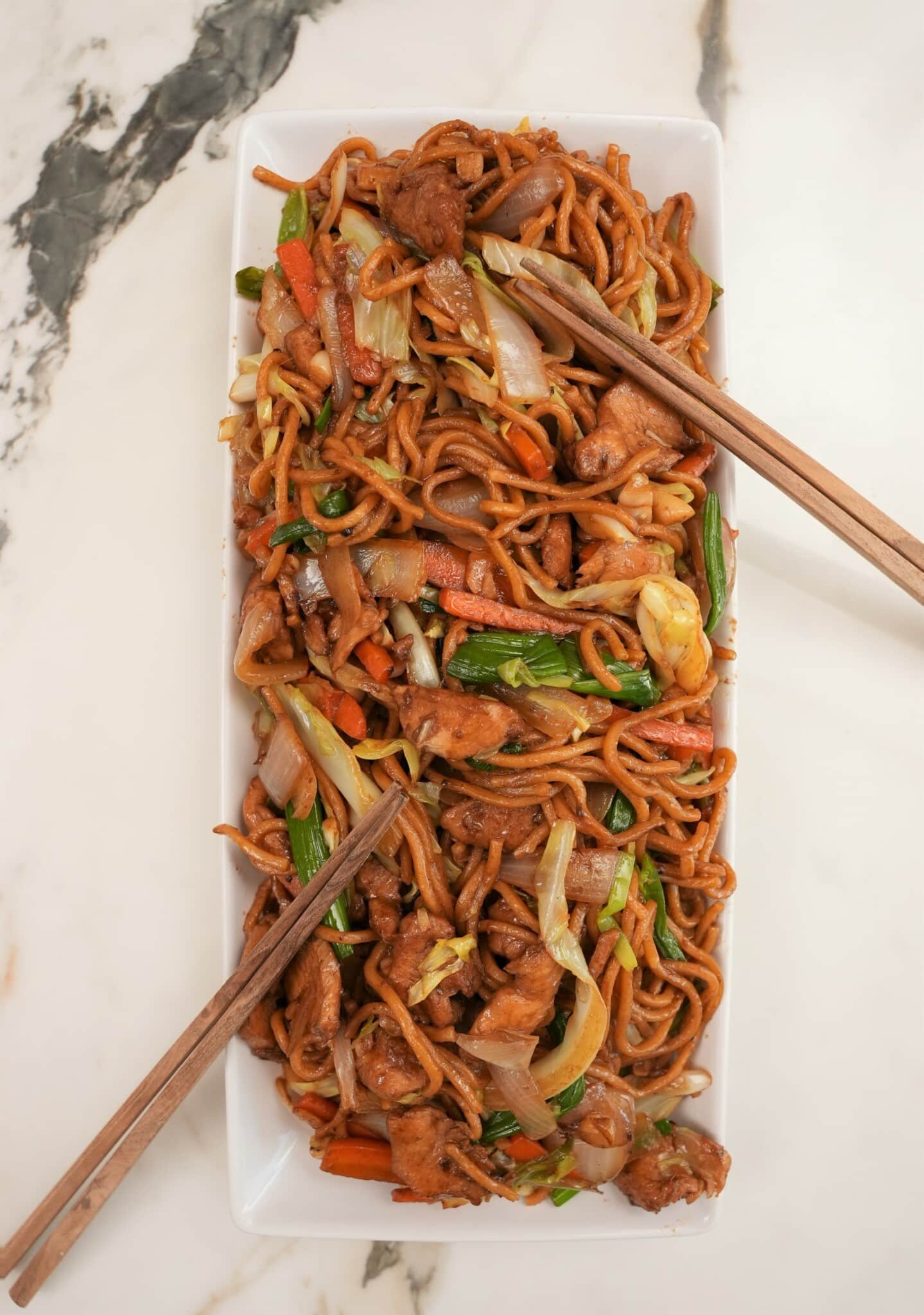 Chinese Food Chicken Chow Mein