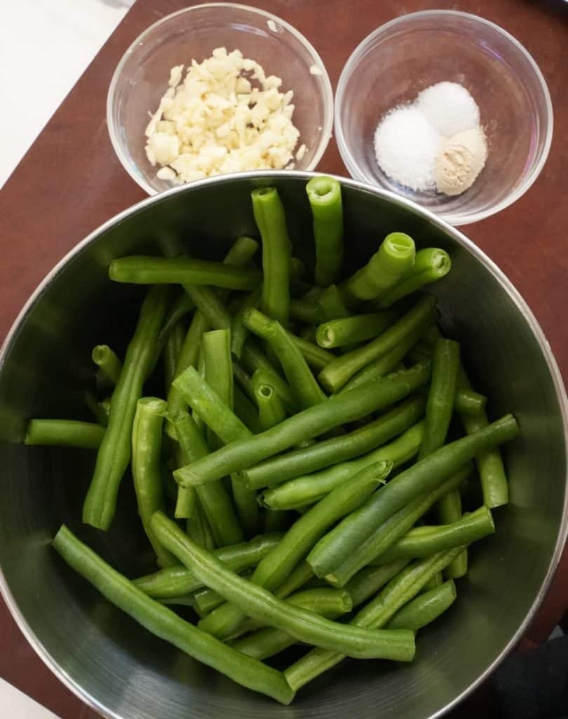 Dry Fried Garlic Green Beans - CJ Eats Recipes