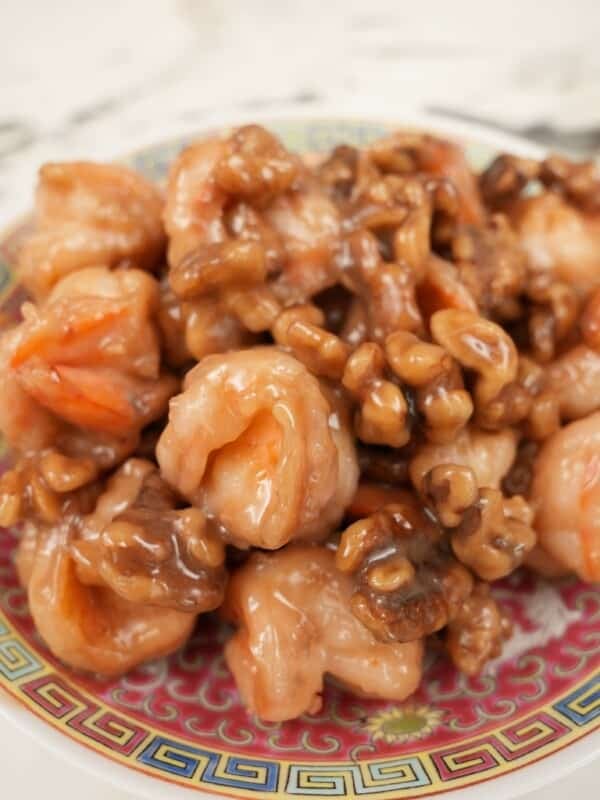 Honey walnut shrimp close up