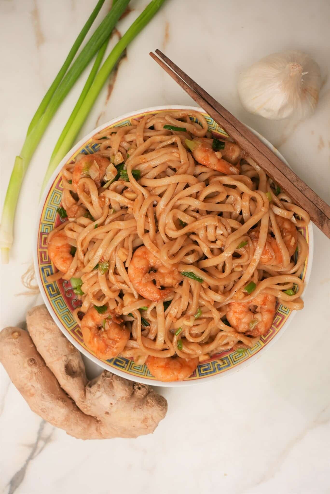 Chinese Style Garlic Shrimp & Veggies Pasta Recipe