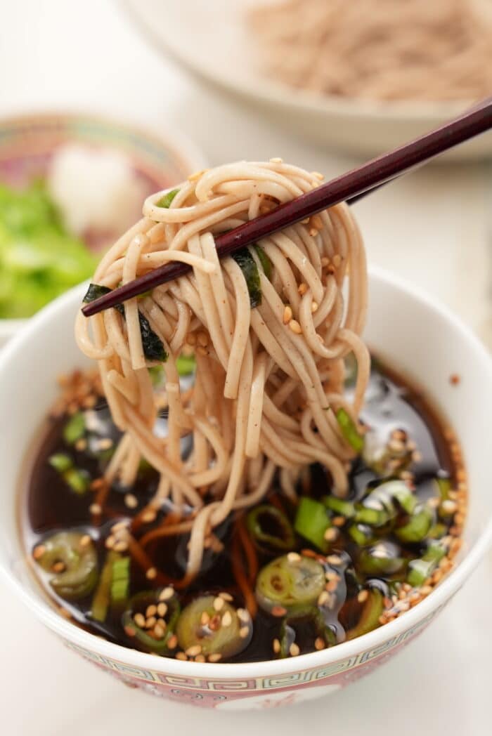Soba Noodles Dipping in Sauce