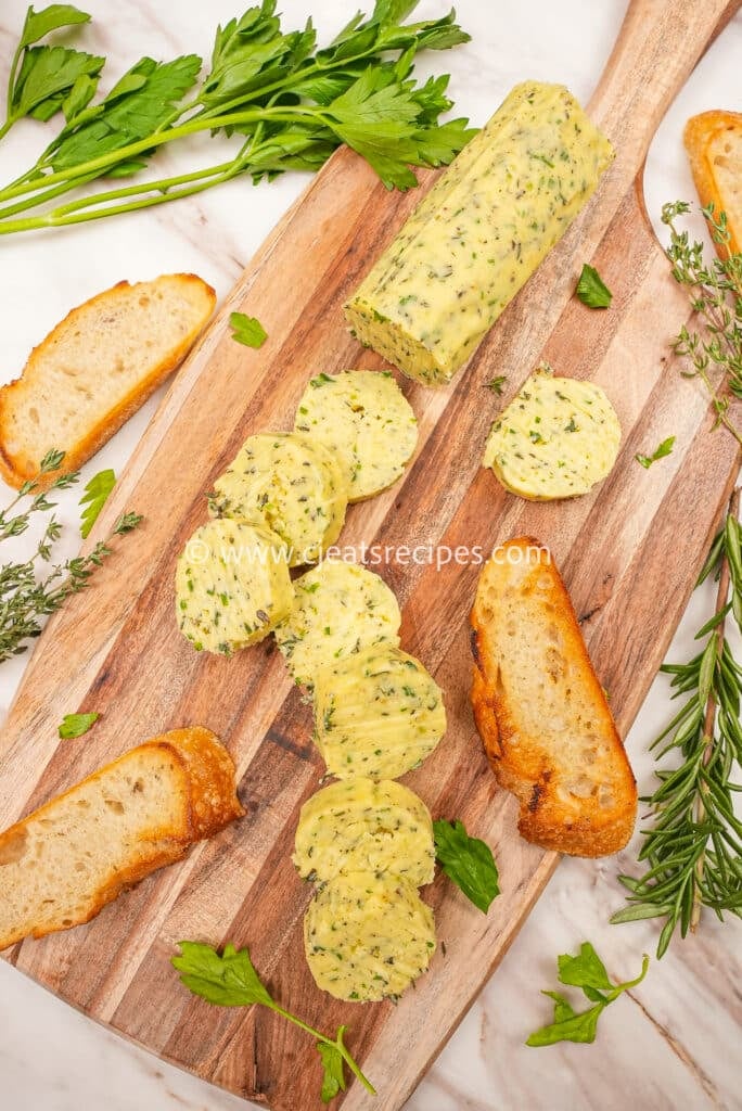 Easy Garlic Herb Butter, 5 minutes!