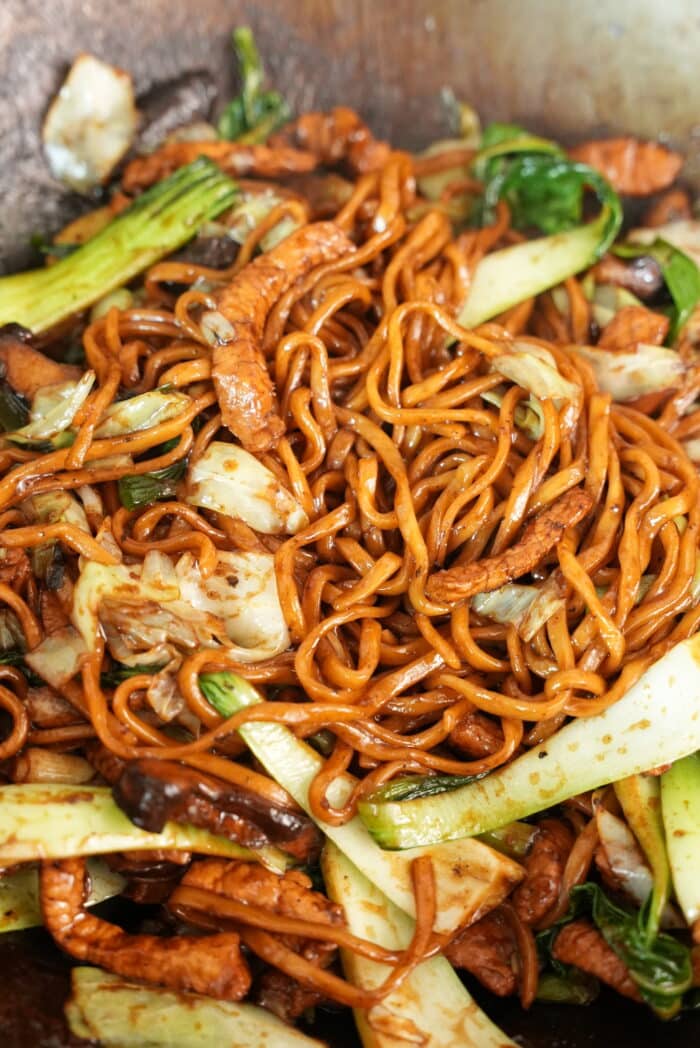 shanghai-fried-noodles-video-cj-eats-recipes