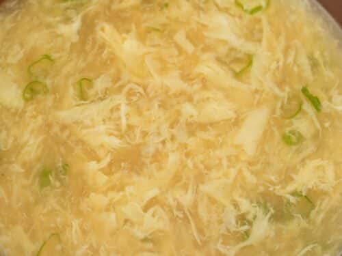 https://cjeatsrecipes.com/wp-content/uploads/2023/05/Egg-Drop-Soup-in-a-bowl-500x375.jpg