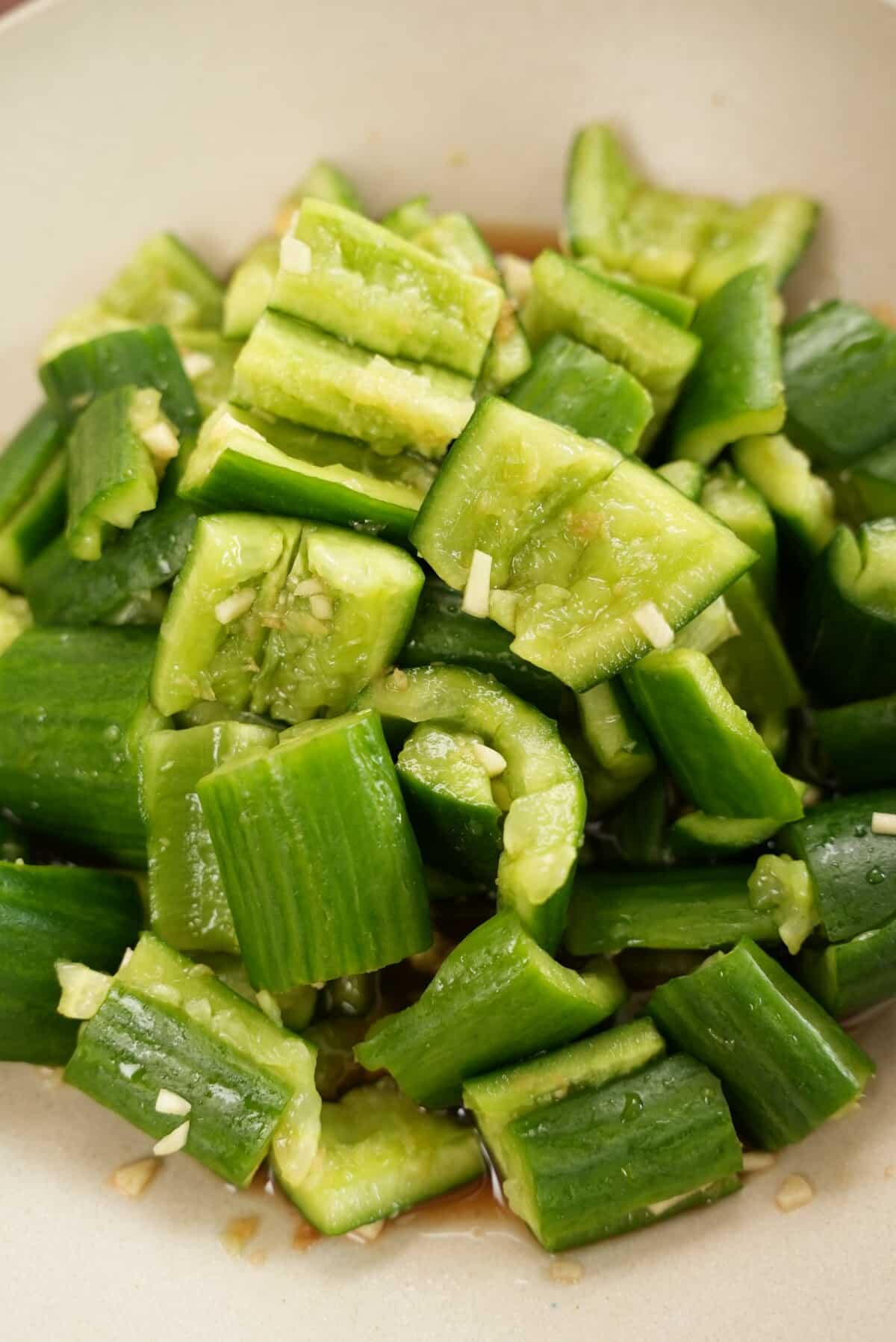 15 Minute Chinese Smashed Cucumber Salad (VIDEO) CJ Eats Recipes