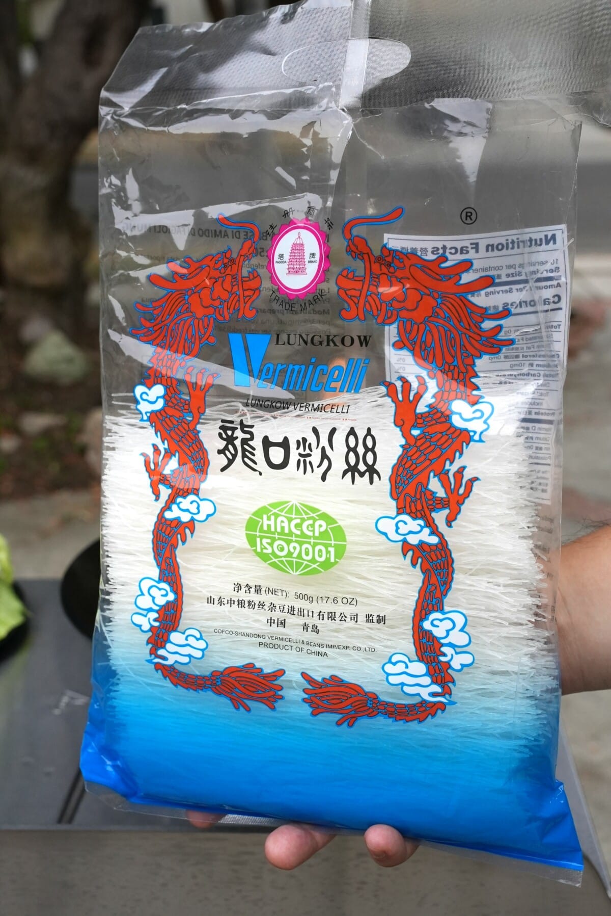 Lungkow brand rice vermicelli noodles in packaging.